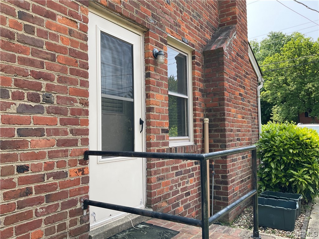 2801 Dancer Road Henrico, VA 23294 - Photo 3 of 5 a view of a brick wall