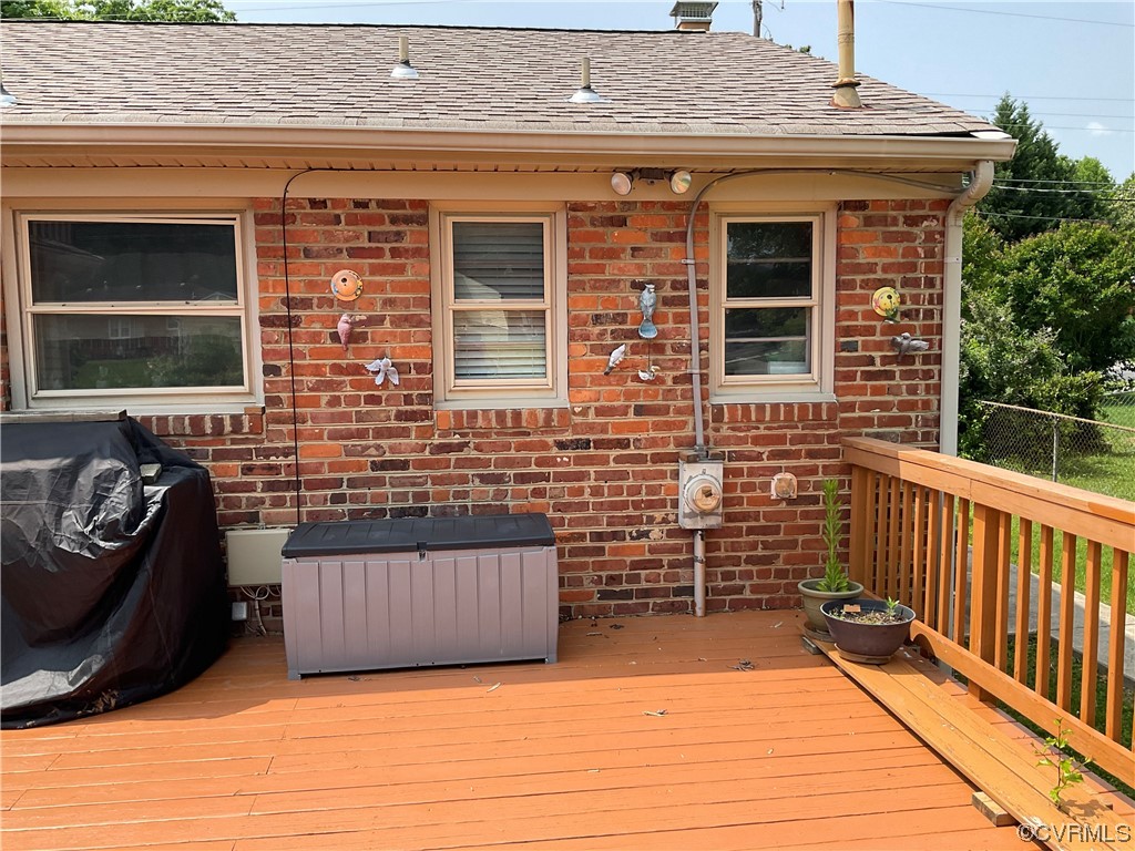 2801 Dancer Road Henrico, VA 23294 - Photo 4 of 5 a view of a patio with chair and tables