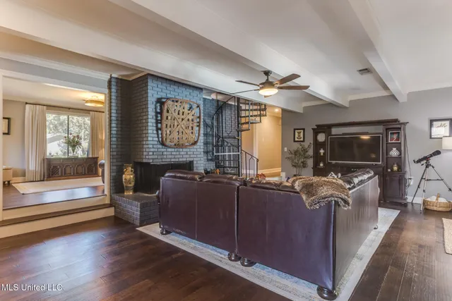 $529,900 | 42 Cambridge Avenue, Gulfport, MS 39507