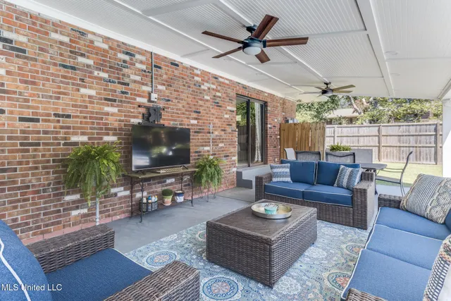 $529,900 | 42 Cambridge Avenue, Gulfport, MS 39507