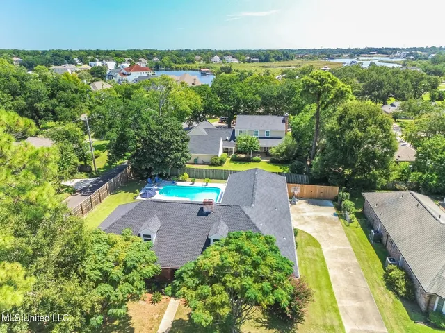 $529,900 | 42 Cambridge Avenue, Gulfport, MS 39507