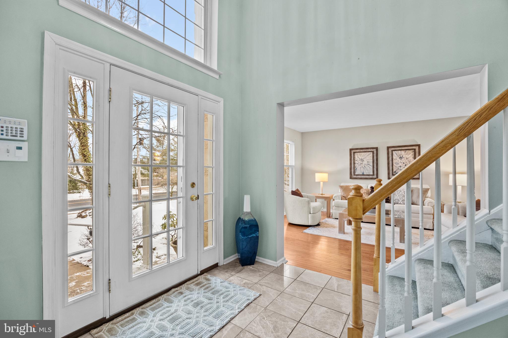 77 Makefield Road Yardley, PA 19067 - Photo 5 of 59 Gallery Image 5