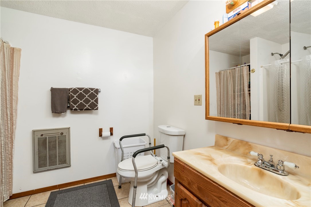 197 Smokey Ridge Road Onalaska, WA 98570 - Photo 10 of 25 Gallery Image 10