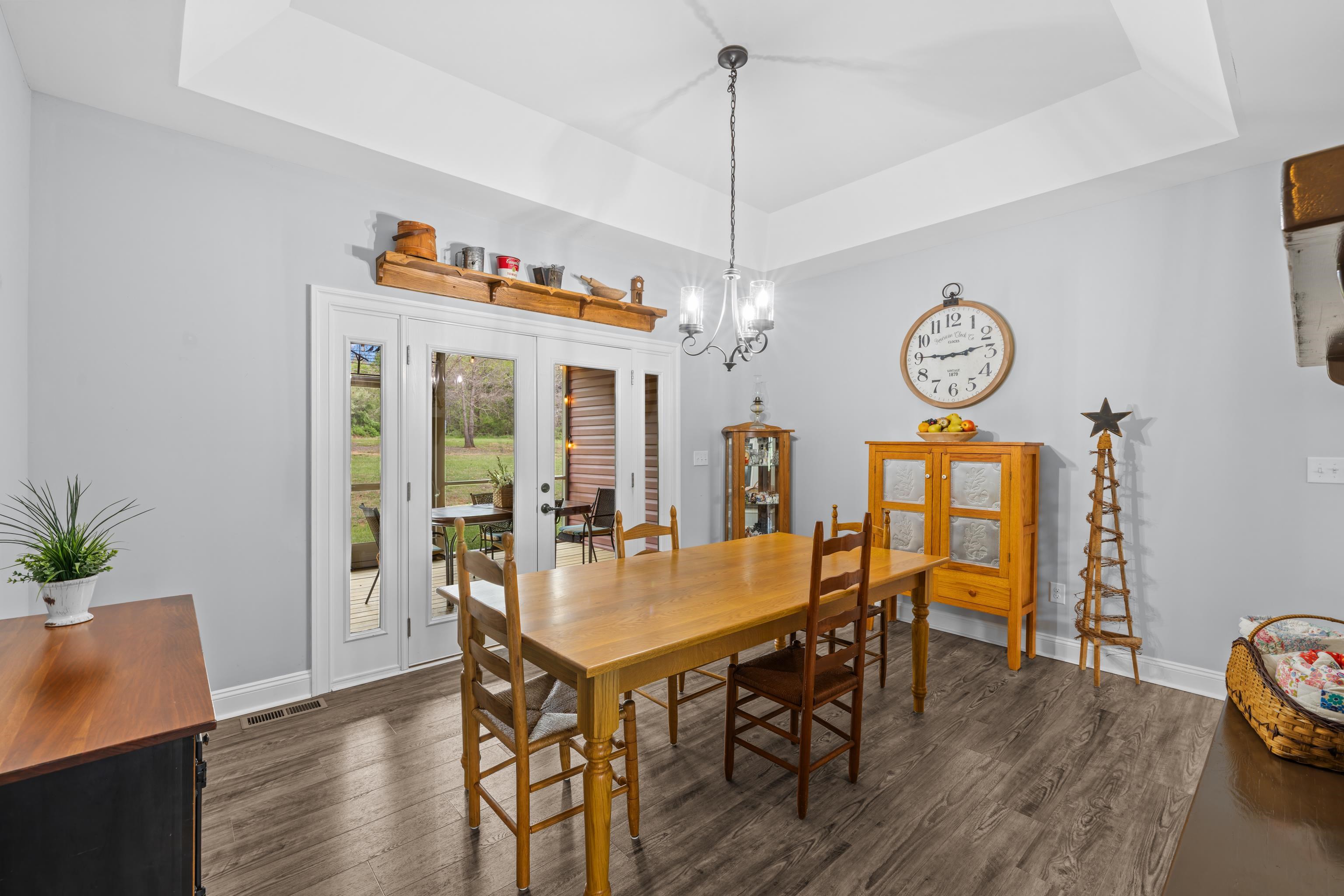 2390 Tinkling Spring Road Stuarts Draft, VA 24477 - Photo 15 of 56