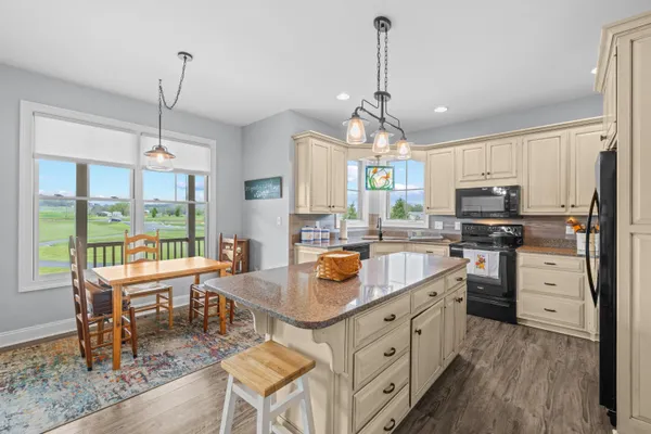 $550,000 | 2390 Tinkling Spring Road, Stuarts Draft, VA 24477