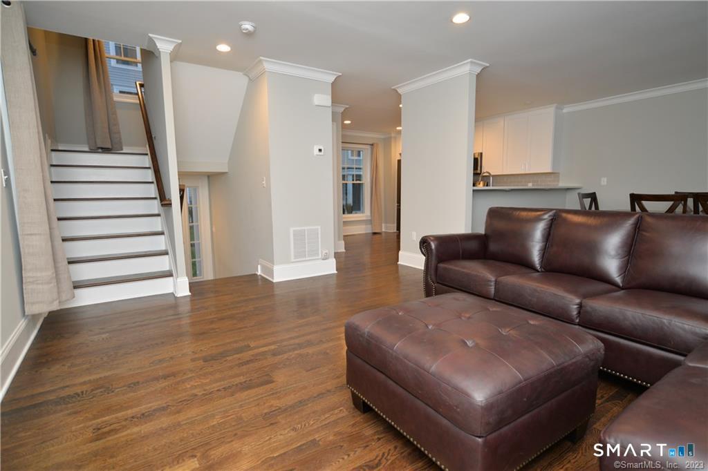 115-71 Colonial Road Stamford, CT 06906 - Photo 3 of 29 Large open space