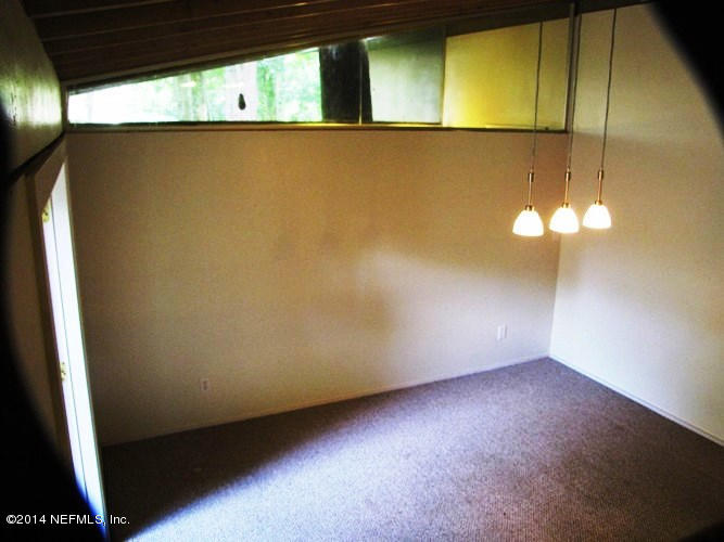 6442 Ferber Road Jacksonville, FL 32277 - Photo 8 of 22 a view of a garage