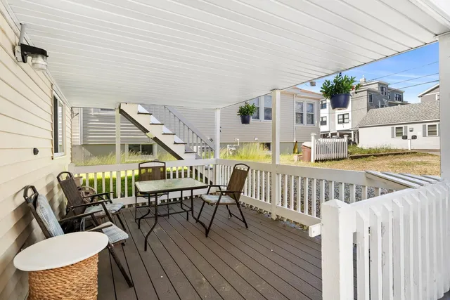 $1,950 | 8 Commonwealth Avenue, Unit 1 DOWN, Salisbury, MA 01952