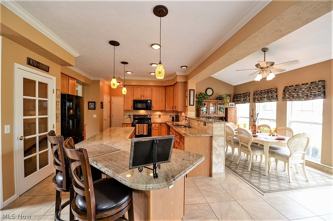 16612 Drake Road Strongsville, OH 44136 - Photo 14 of 35