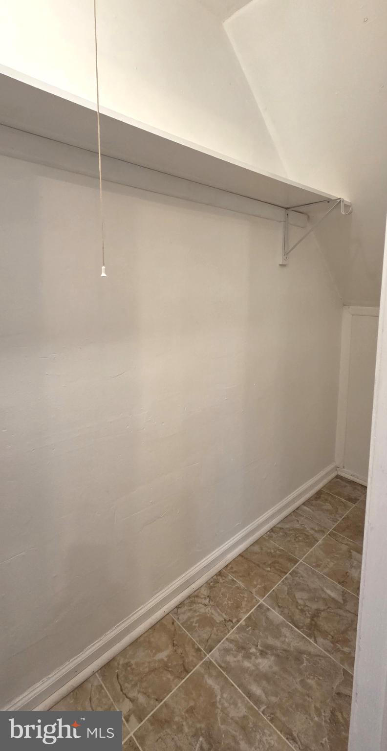 3 Linden Court Sicklerville, NJ 08081 - Photo 13 of 31 a view of a room