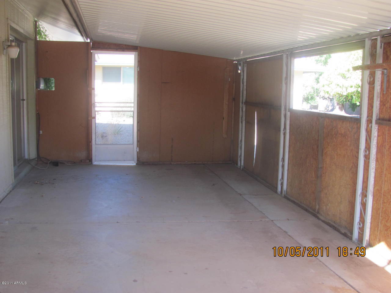 15401 North Ridgeview Road Sun City, AZ 85351 - Photo 9 of 10 back patio