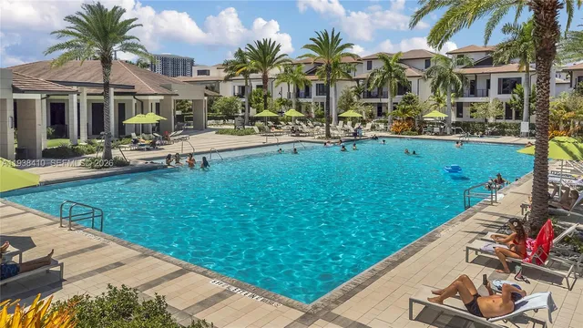 $6,350 | 8279 Northwest 43rd Street, Doral, FL 33166