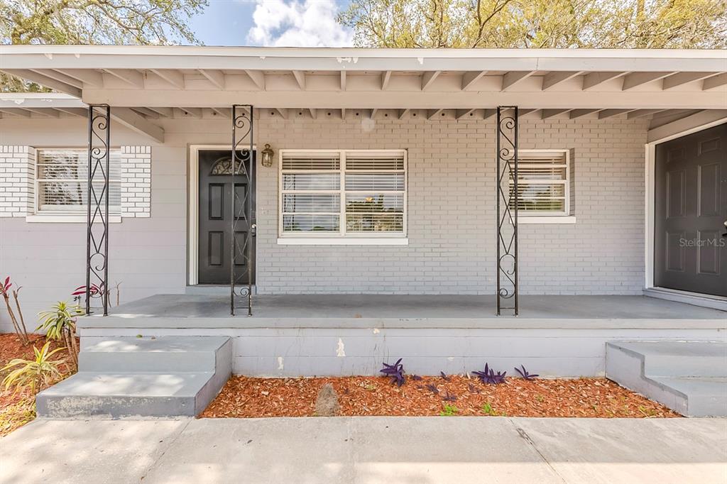 5500 Riviera Drive Orlando, FL 32808 - Photo 4 of 48 a view of a entryway of the house