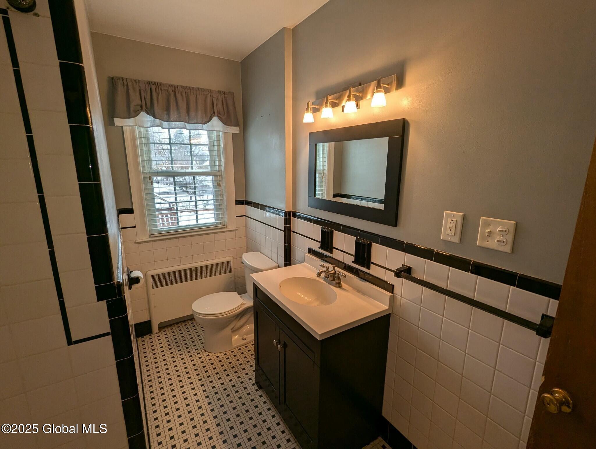 1808 Randolph Road Schenectady, NY 12308 - Photo 15 of 29 tempImageP6SKdG