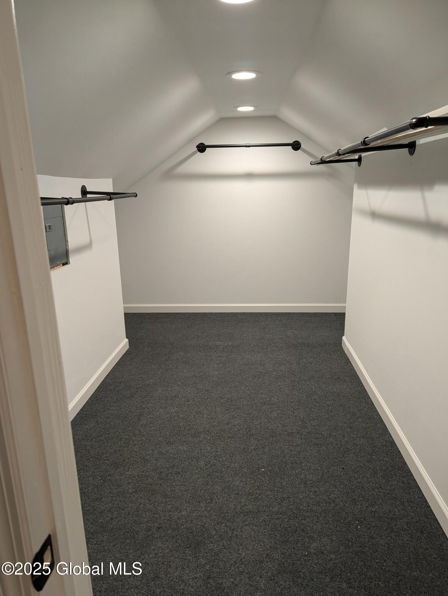 1808 Randolph Road Schenectady, NY 12308 - Photo 20 of 29 tempImageSYRvb4