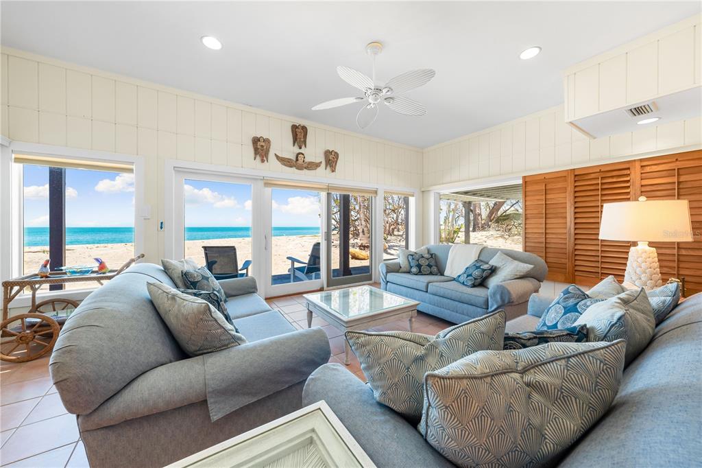 8592 Hidden Lagoon Road Sarasota, FL 34242 - Photo 18 of 82 Gallery Image 18