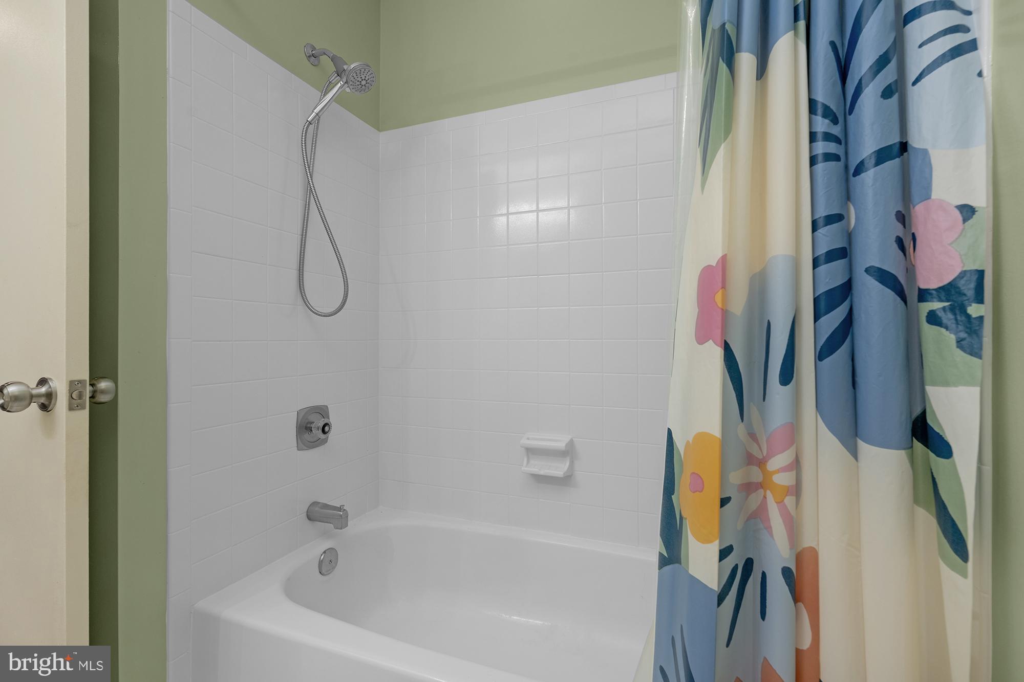 9238 Bellbeck Road Parkville, MD 21234 - Photo 17 of 29