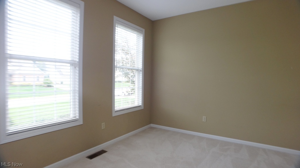 4388 Ridge Crest Drive Akron, OH 44321 - Photo 15 of 25 Gallery Image 15