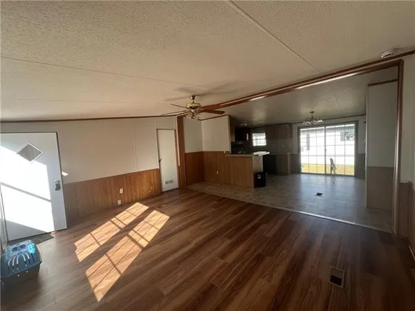 $1,150 | 1210 Eagle Lake Boulevard, Slidell, LA 70460