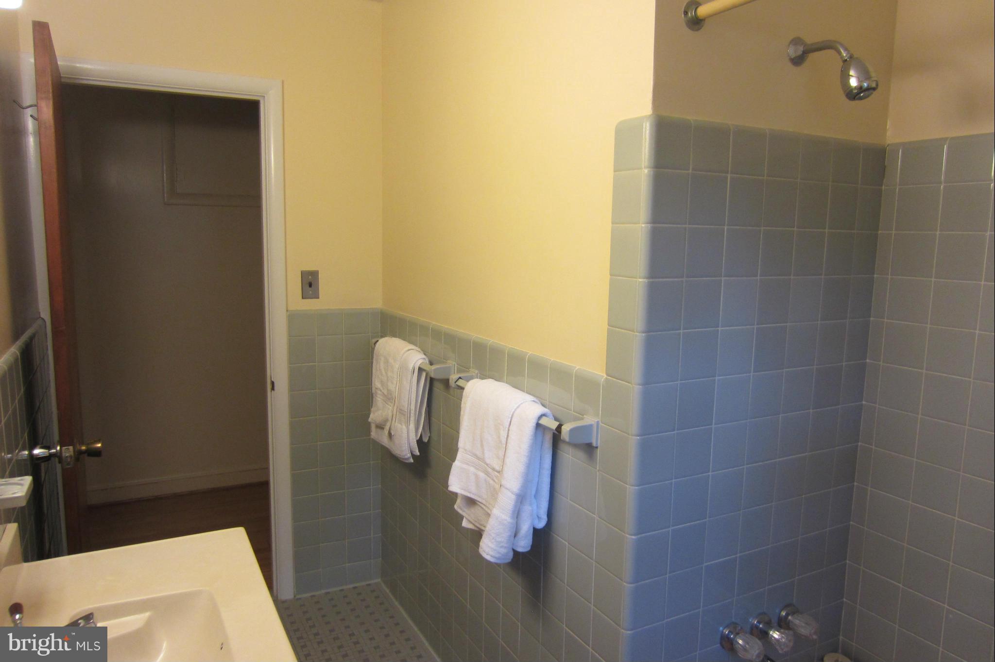 1922 Norvale Road Silver Spring, MD 20906 - Photo 24 of 30 Bath
