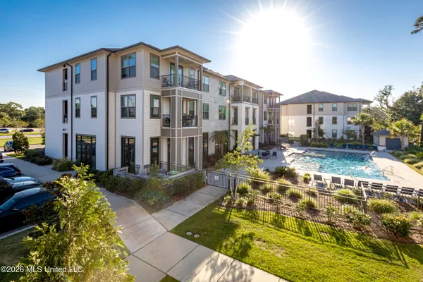 $240,000 | 2501 Bienville Boulevard, Unit 434, Ocean Springs, MS 39564