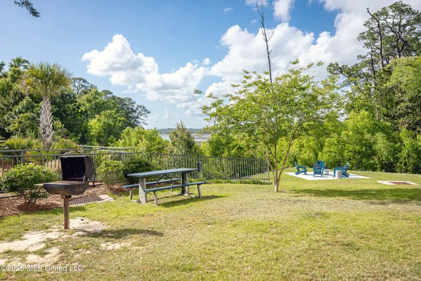 $240,000 | 2501 Bienville Boulevard, Unit 434, Ocean Springs, MS 39564