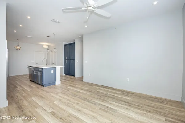 $240,000 | 2501 Bienville Boulevard, Unit 434, Ocean Springs, MS 39564
