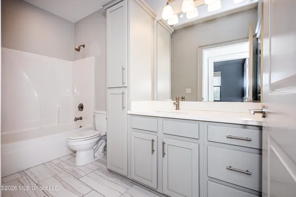 $240,000 | 2501 Bienville Boulevard, Unit 434, Ocean Springs, MS 39564
