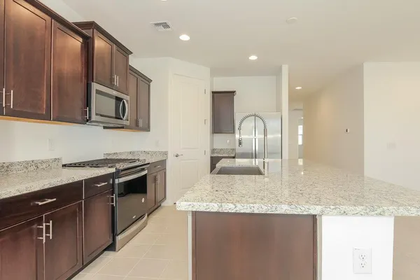 $2,730 | 11022 West Marguerite Avenue, Tolleson, AZ 85353
