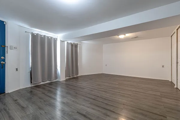 $1,700 | 7408 West Addison Street, Unit 2, Chicago, IL 60634