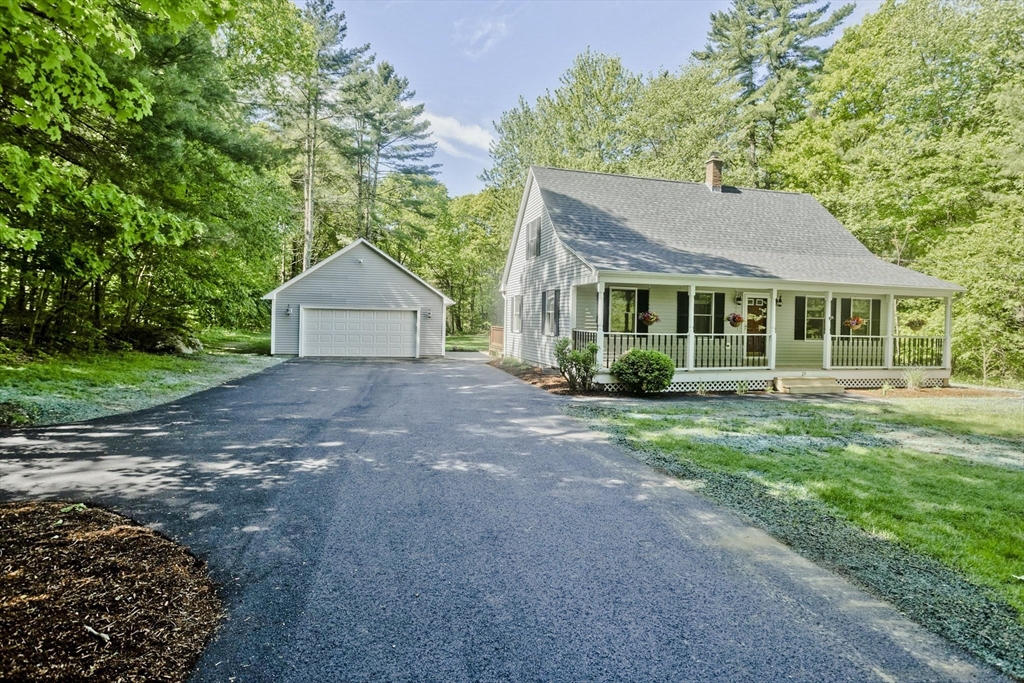 19 Ayers Road Monson, MA 01057 - Photo 1 of 38 Gallery Image 1