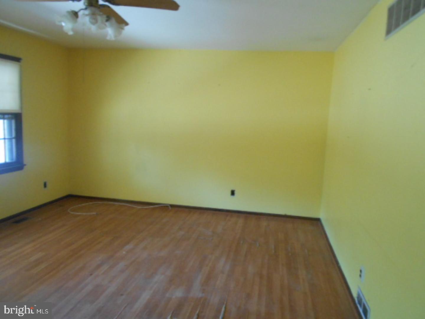 618 Hopewell Road Evesham, NJ 08053 - Photo 2 of 9