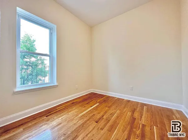 $3,000 | 743 Church Avenue, Unit 2E | Kensington
