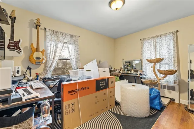 $1,900 | 7 Holbrook Road, Unit 2, Oxford, MA 01540