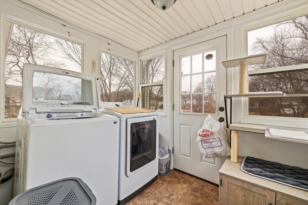 7 Holbrook Road, Unit 2 Oxford, MA 01540 - Photo 9 of 14