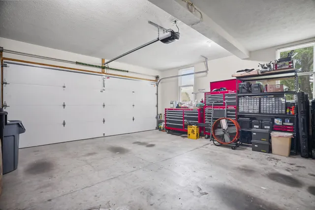 a view of a storage & utility room