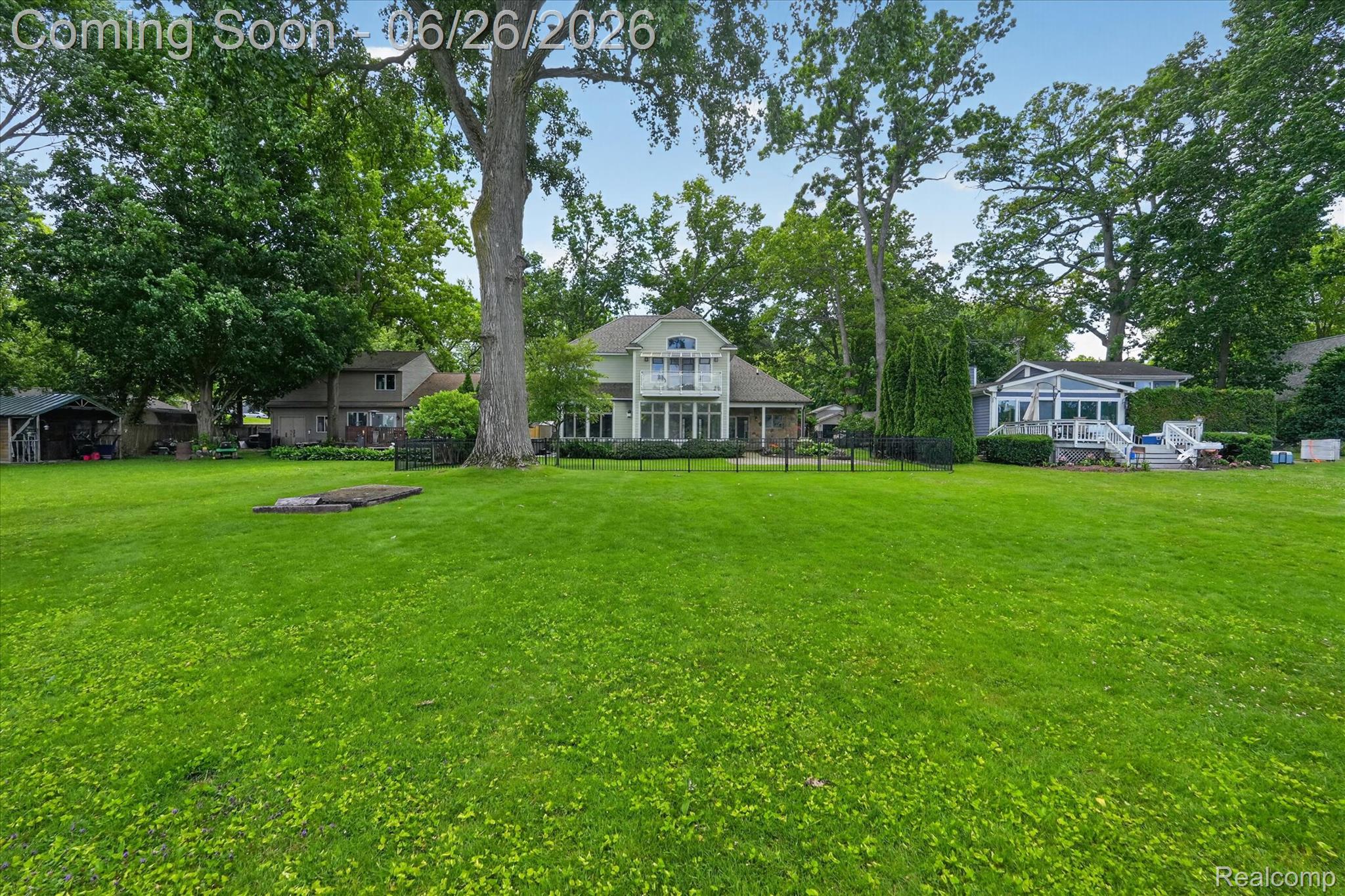 3478 Lexington Road Waterford, MI 48328 - Photo 38 of 52 Yard