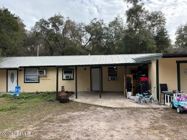 a view of a house