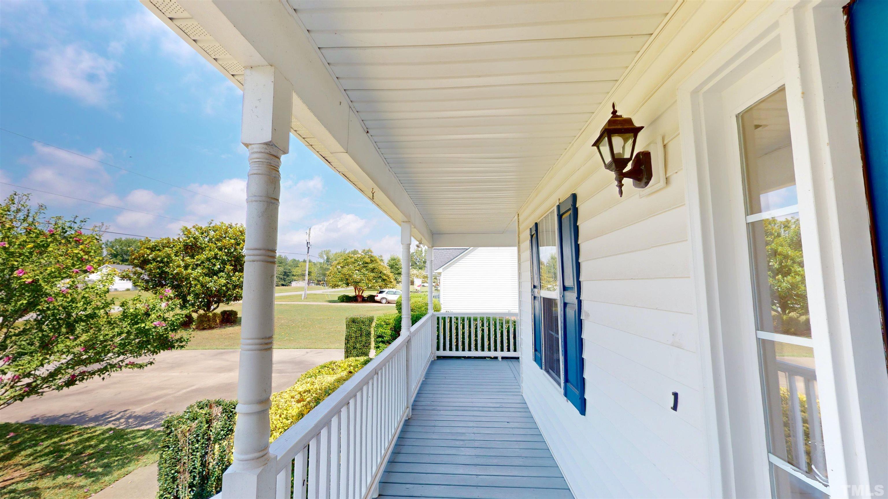 1027 Smith Road Smithfield, NC 27577 - Photo 3 of 35 Gallery Image 3