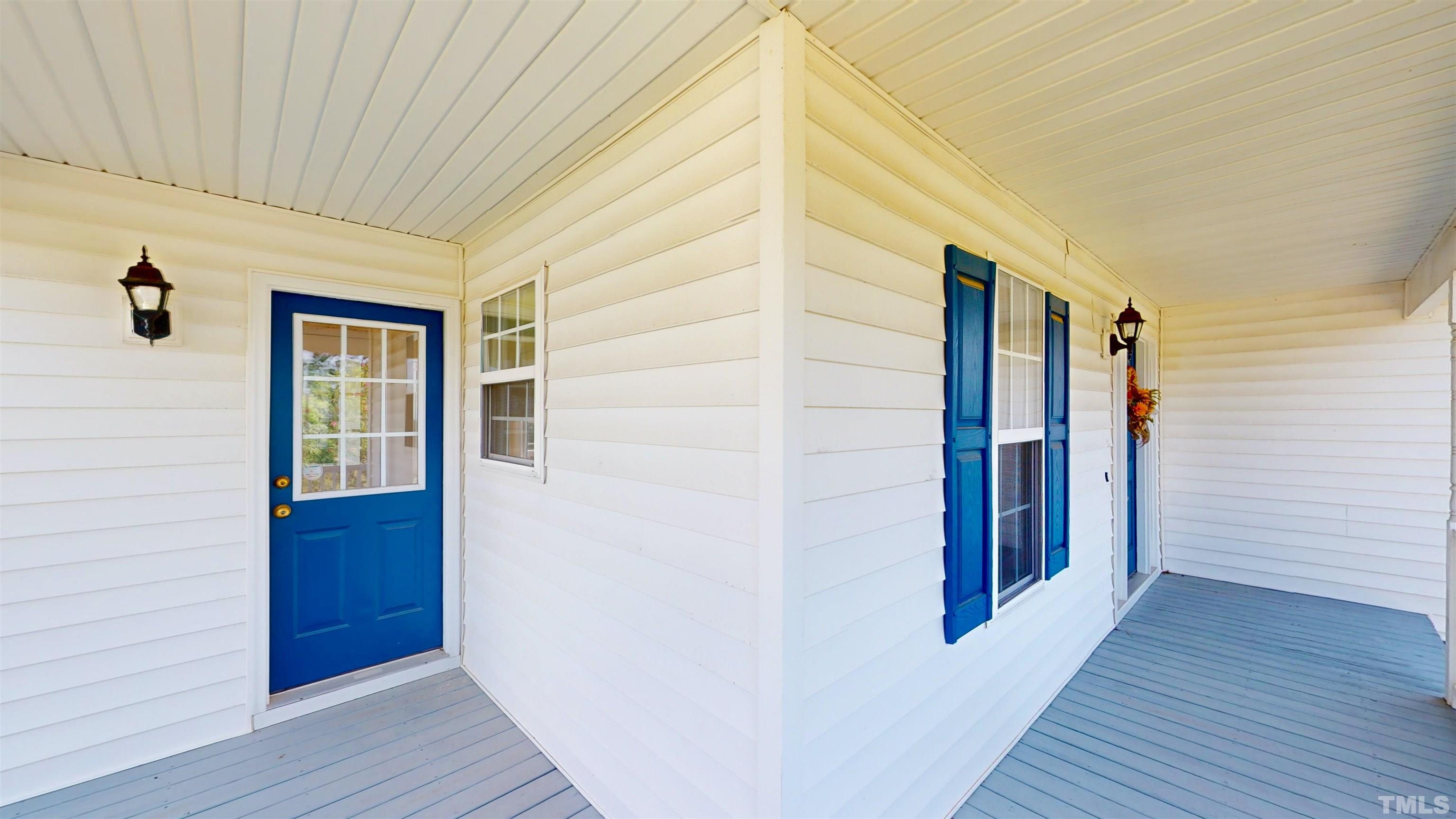 1027 Smith Road Smithfield, NC 27577 - Photo 5 of 35 Gallery Image 5