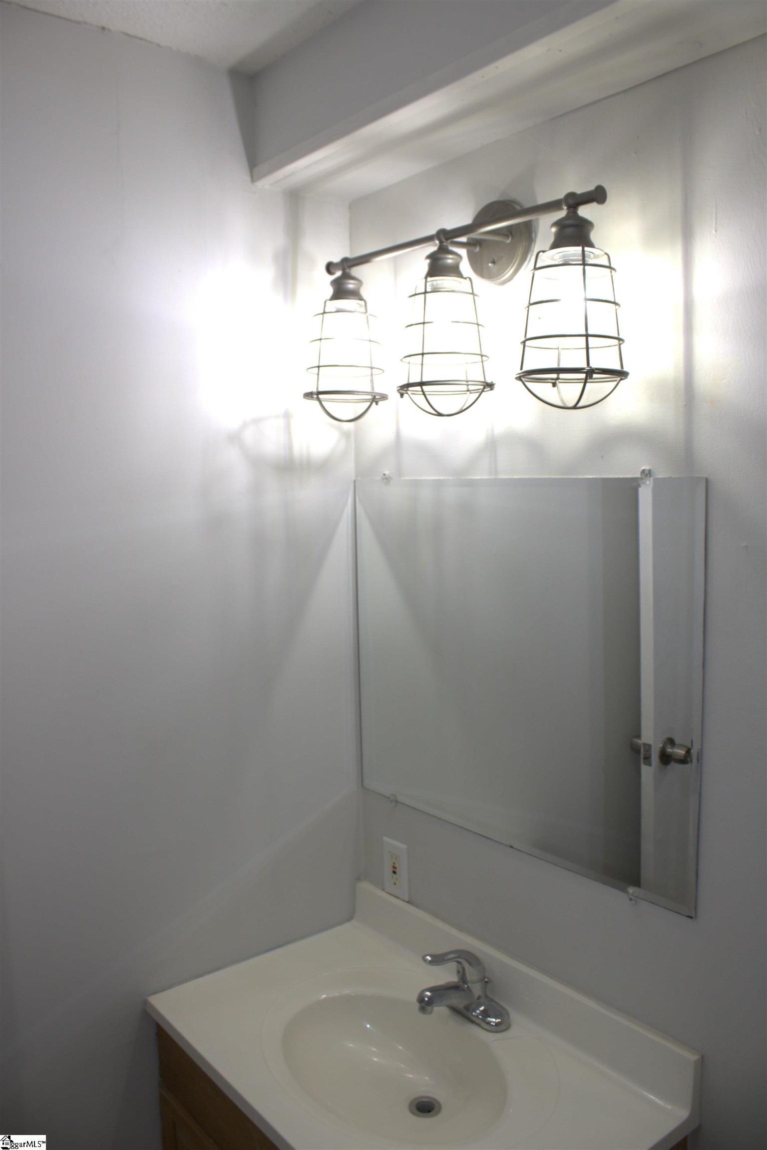 315 Wash Lesley Road Pickens, SC 29671 - Photo 18 of 27 Gallery Image 18