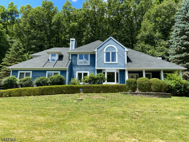 39 Radcliffe Drive Sparta, NJ 07871 - Photo 1 of 31