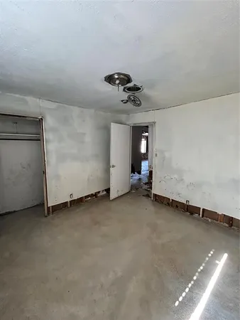 $159,900 | 5501 Westcreek Drive, Fort Worth, TX 76133