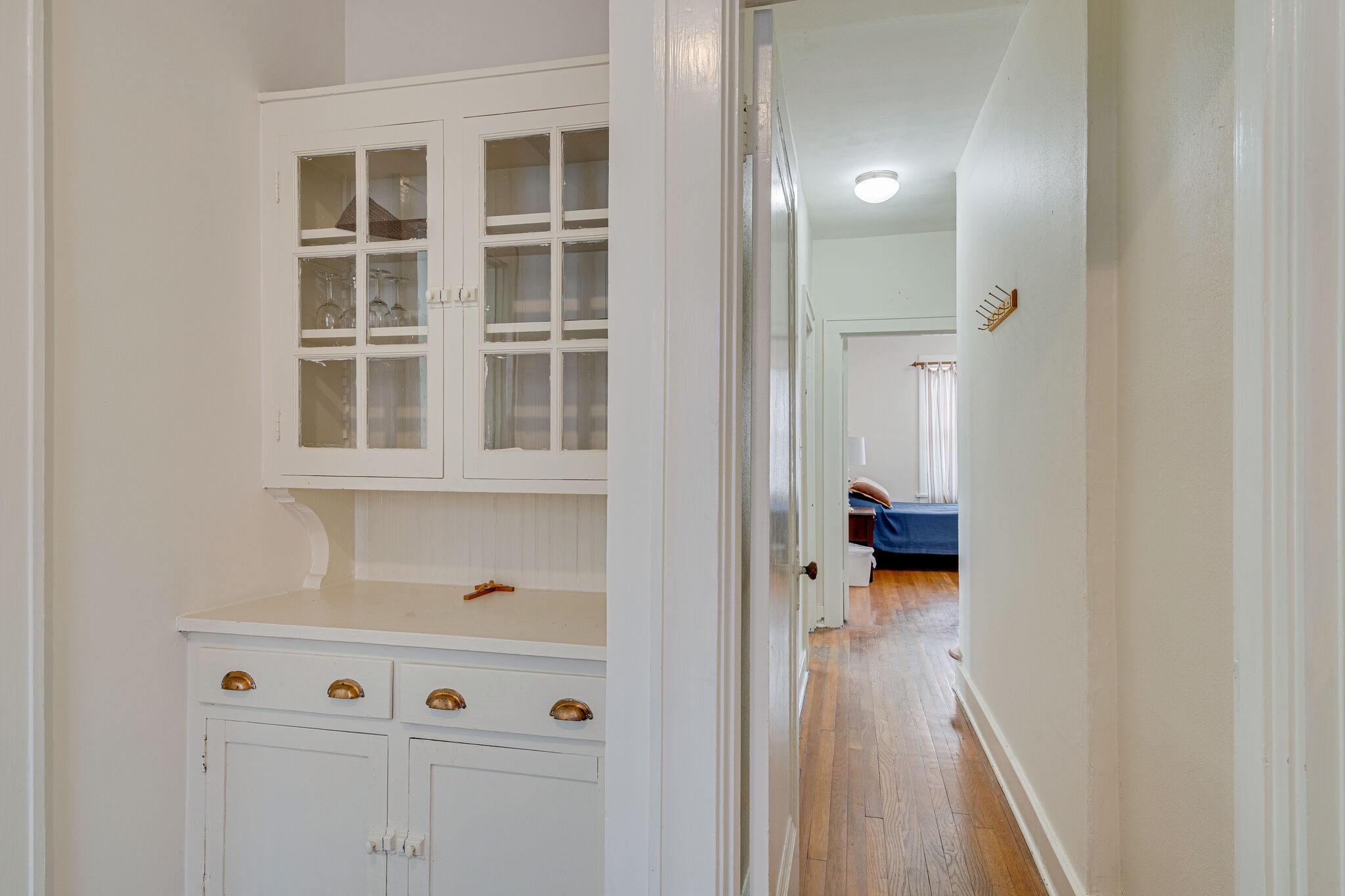 233 Cherokee Road Nashville, TN 37205 - Photo 13 of 29 a view of utility room with washer and dryer