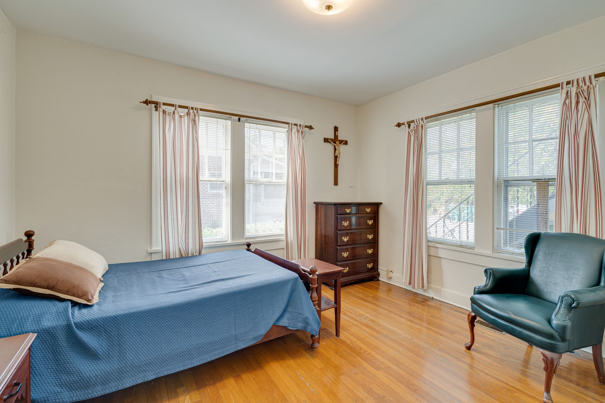 233 Cherokee Road Nashville, TN 37205 - Photo 16 of 29 a bedroom with furniture and a window
