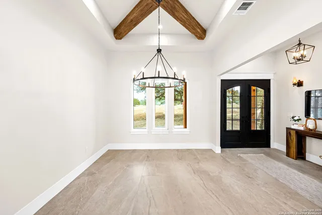 a view of a livingroom with furniture
