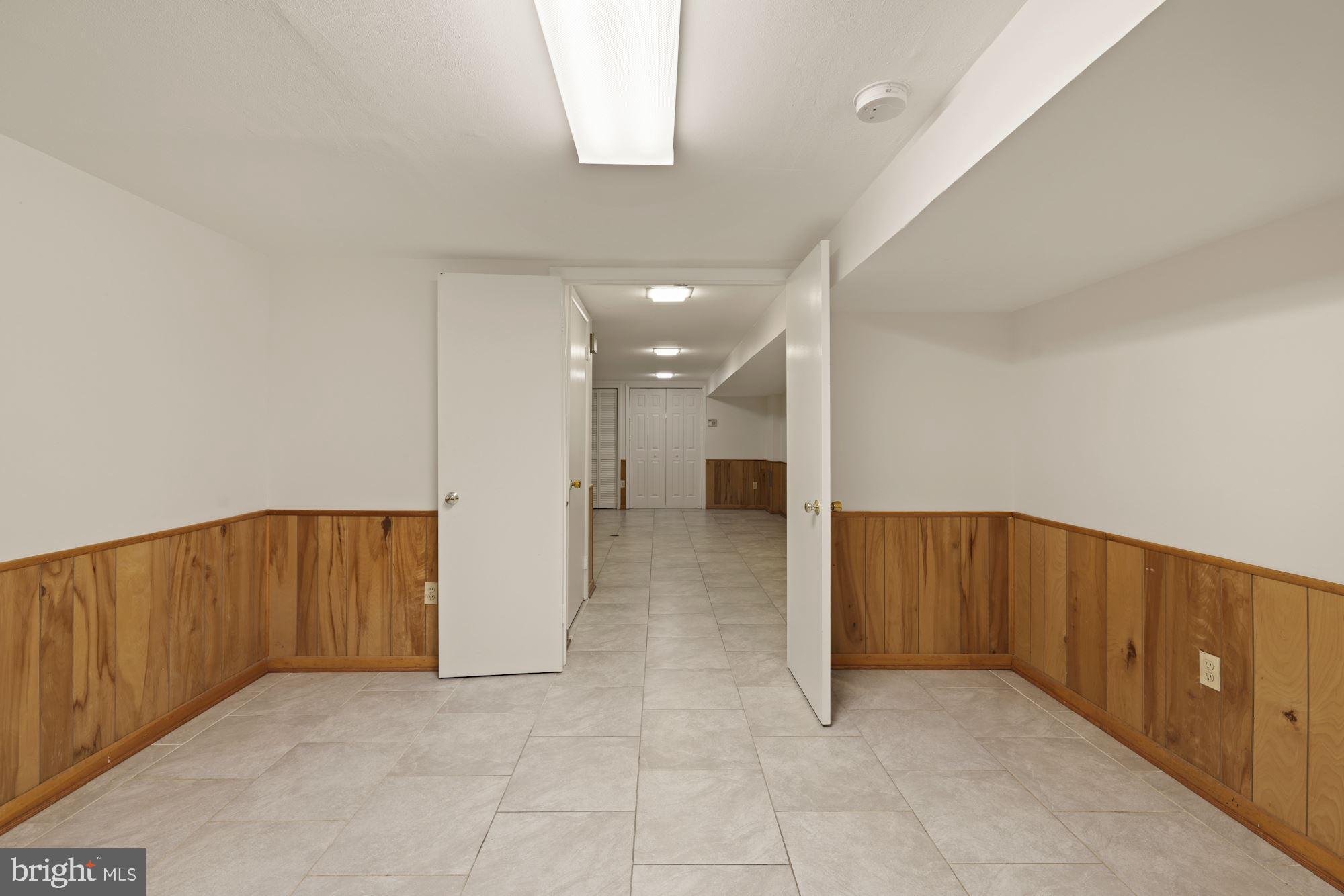 12805 Crisfield Road Silver Spring, MD 20906 - Photo 31 of 35 Basement study/den