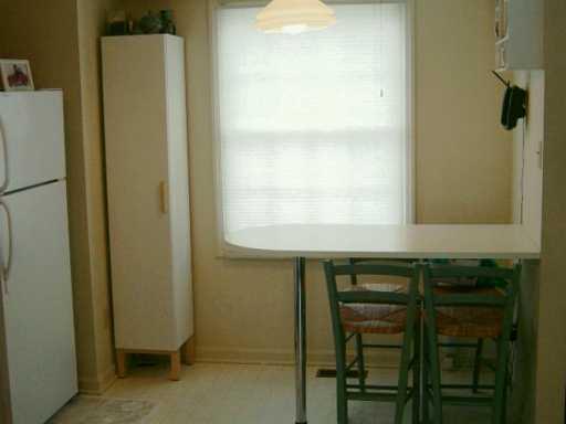 283 Randy Lane Coraopolis, PA 15108 - Photo 3 of 8 Gallery Image 3
