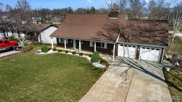 $344,900 | 312 Cathy Drive, Jackson, MO 63755