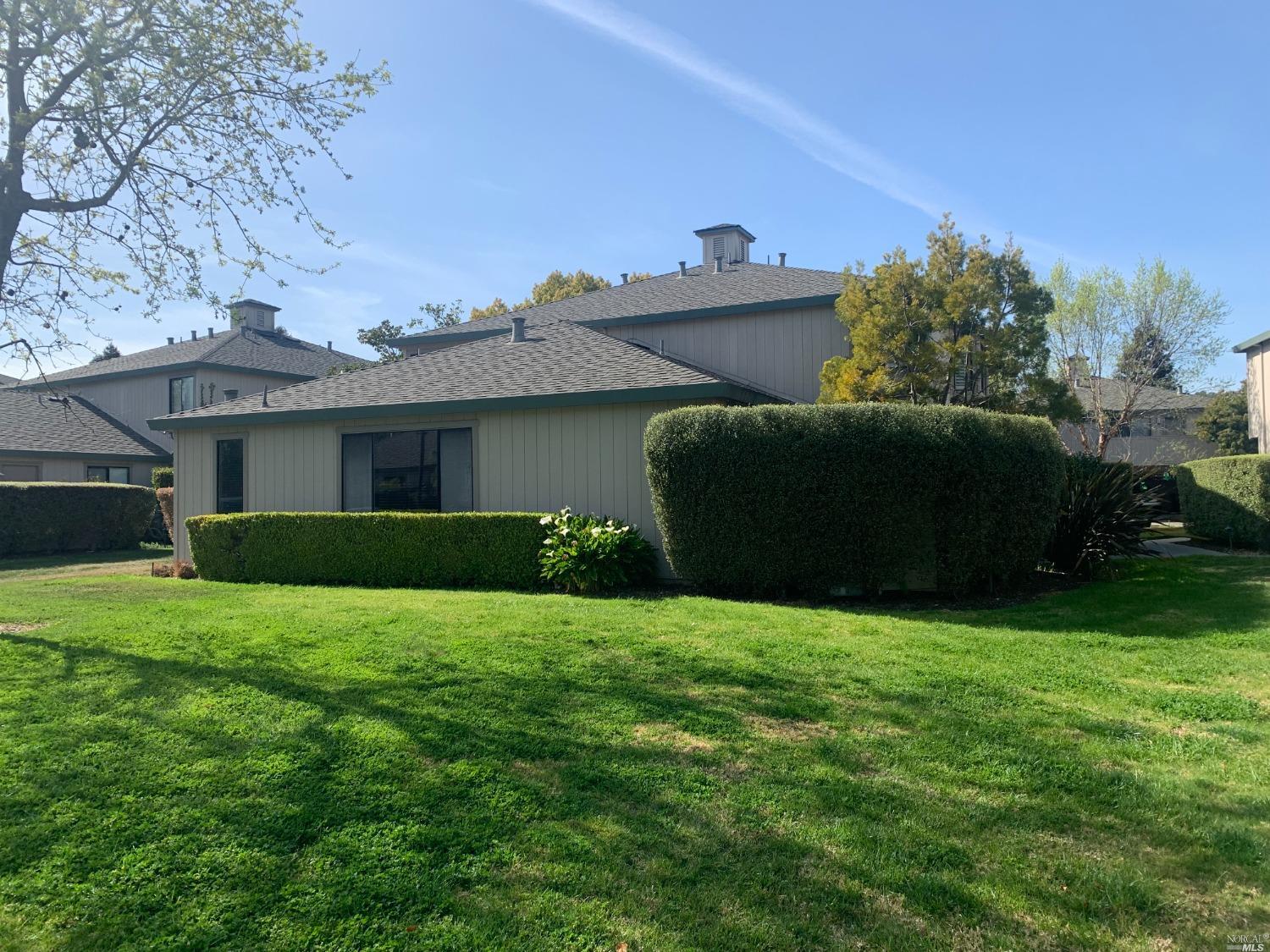 73 Dockside Circle San Rafael, CA 94903 - Photo 1 of 1 Gallery Image 1
